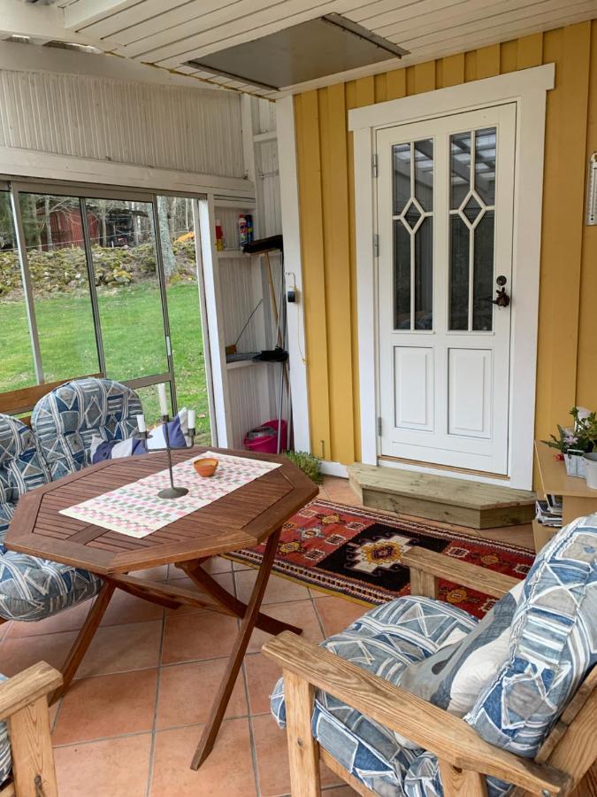 Almagarden Lantlig Miljoe Villa Svängsta Buitenkant foto